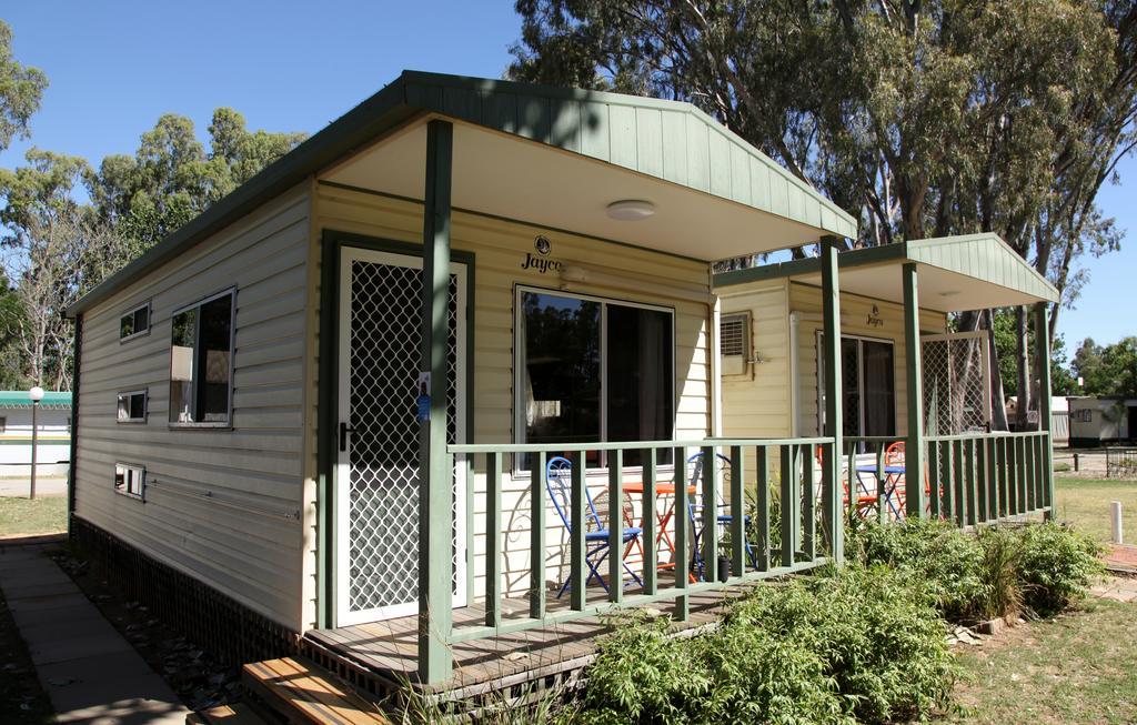 Cohuna Waterfront Holiday Park Extérieur photo